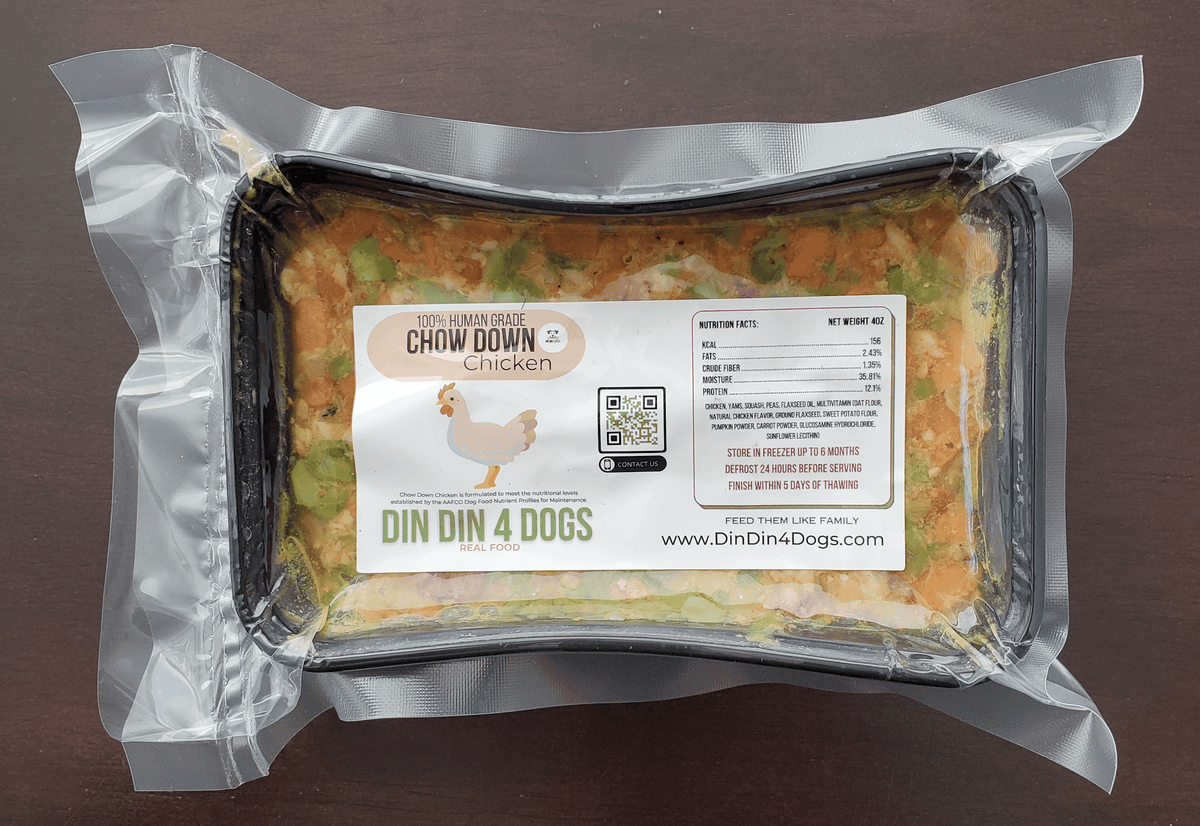 Din Din Small Breed Chicken Meals – 30 × 4 oz