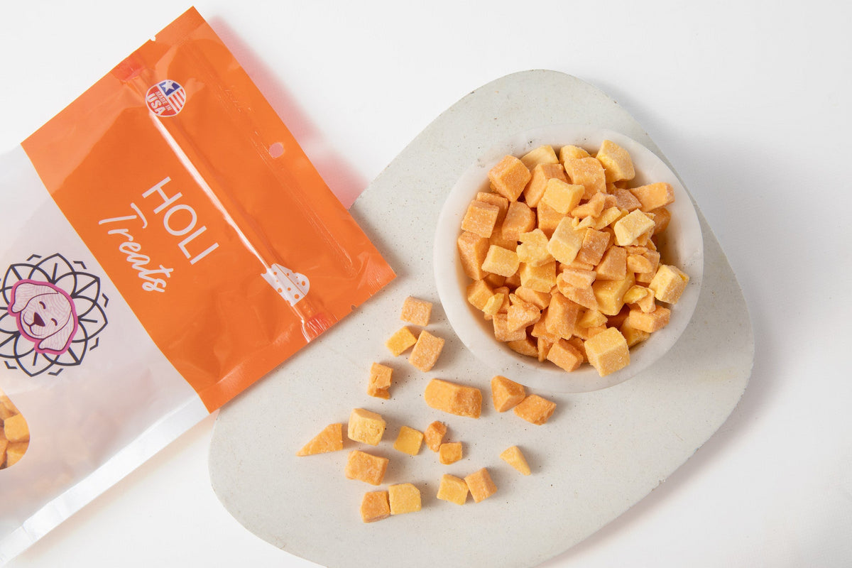 Freeze-Dried Cheddar Cheese Dog Treats